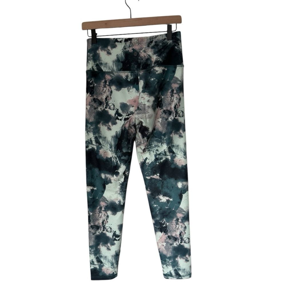 NWT Balance Collective Women’s Printed Leggings